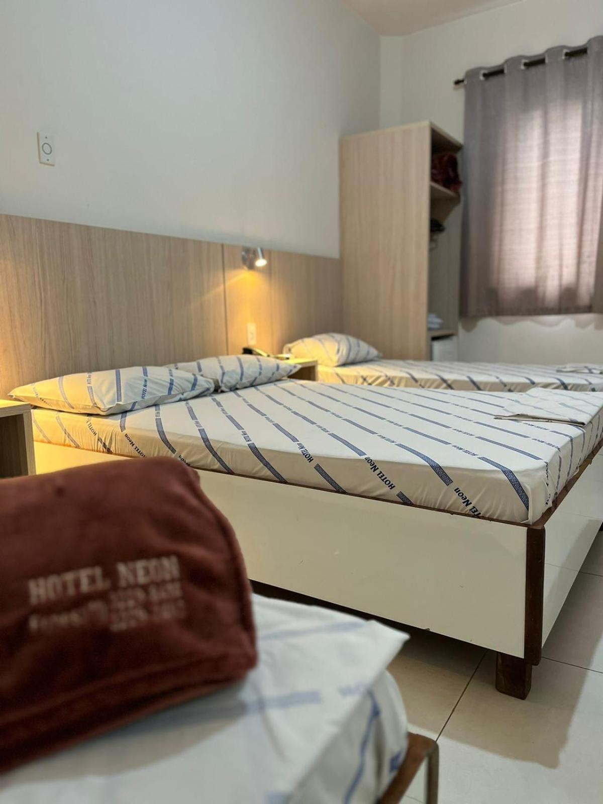 Hotel Neon - Proximo A 25 De Marco, Bom Retiro E Bras, A 2Min Do Mirante Sampa Sky E Pista De Skate Anhangabau เซาเปาโล ภายนอก รูปภาพ