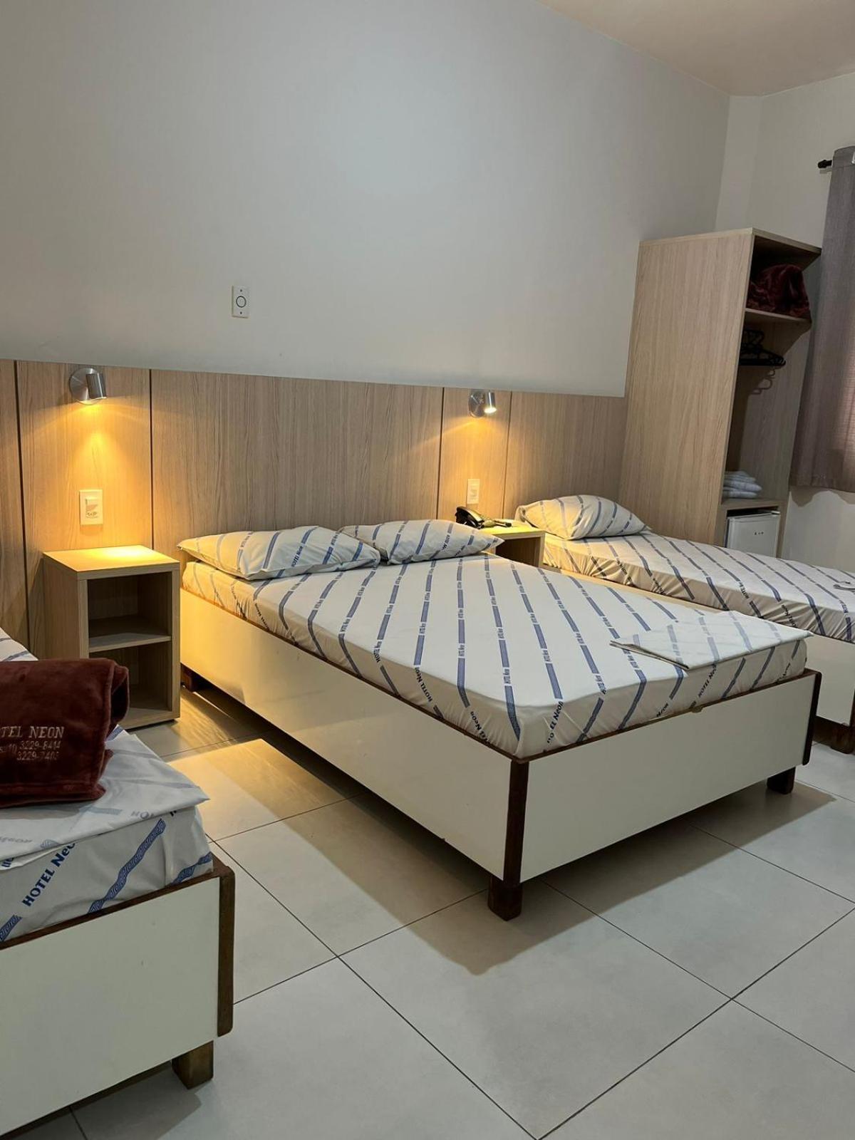 Hotel Neon - Proximo A 25 De Marco, Bom Retiro E Bras, A 2Min Do Mirante Sampa Sky E Pista De Skate Anhangabau เซาเปาโล ภายนอก รูปภาพ